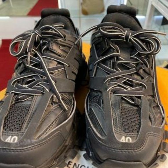 Balenciaga Track Sneakers 40 - Picture 1 of 9